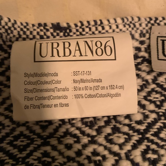 Urban86 Throw Blanket - Picture 3 of 3